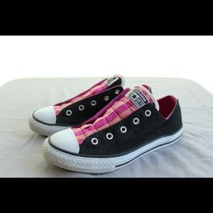 Kids Converse low tops loophole collection